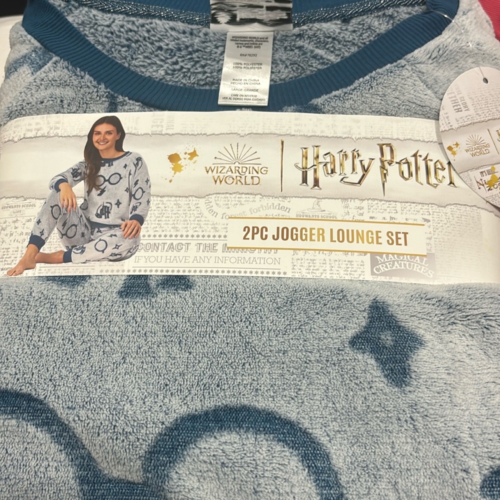 Harry Potter women’s cozy fleece size large pajama set